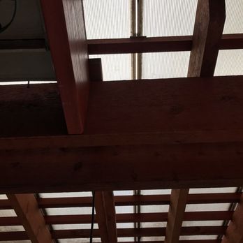 Your Texas Patio - Gap in covering causes water to leak down to cement porch. - Patio Coverings Near Me - Houston, Texas Your Texas Patio - Gap in covering causes water to leak down to cement porch. - Patio Coverings Near Me - Houston, Texas