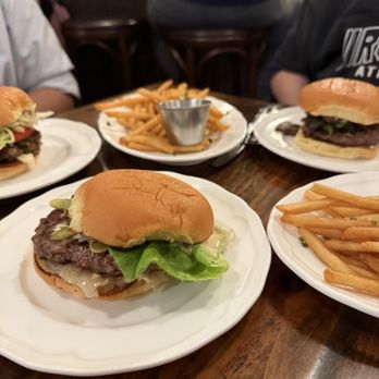 La Bonne Vache - Truffle burger - French Near Me - Washington, DC, District of Columbia La Bonne Vache - Truffle burger - French Near Me - Washington, DC, District of Columbia