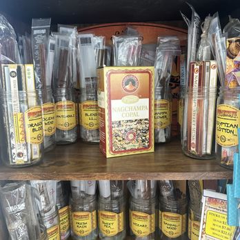 El Aguila  - Cosmetics & Beauty Supply Near Me - Sutter Creek, California