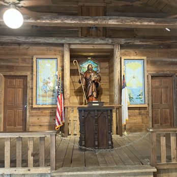 Dollywood - Inside of the chapel - Amusement Parks Near Me - Pigeon Forge, Tennessee Dollywood - Inside of the chapel - Amusement Parks Near Me - Pigeon Forge, Tennessee