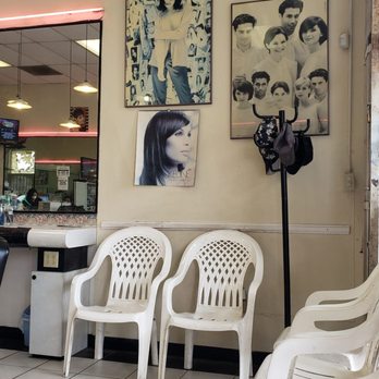 Top Hair Design - Customer seating area - Hair Salons Near Me - Pomona, California Top Hair Design - Customer seating area - Hair Salons Near Me - Pomona, California