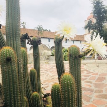 Mission Santa Barbara - Museums Near Me - Santa Barbara, California
