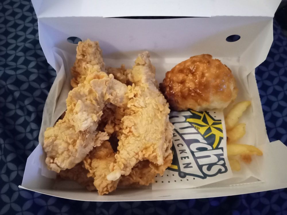 CHURCH’S CHICKEN Updated June 2024 23 Reviews 202 N Midkiff