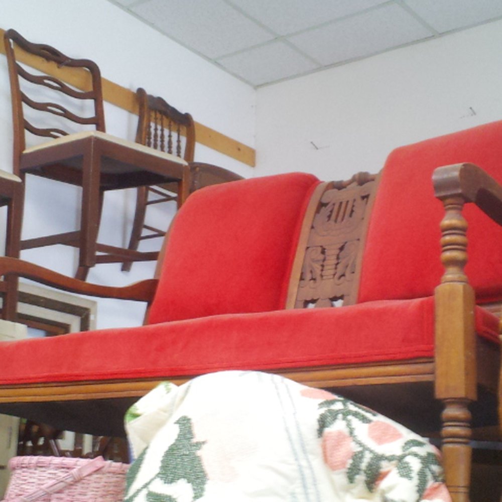 Oddities & Such - Thrift Stores Near Me - Carrboro, North Carolina