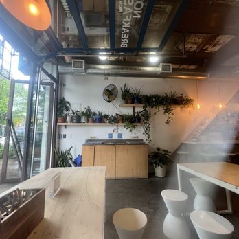 Risbo - Seating area - French Near Me - Brooklyn, New York
