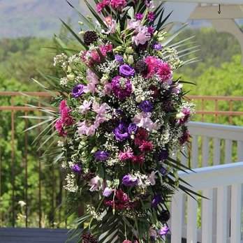 Angel's View Wedding Chapel - Wedding Chapels Near Me - Sevierville, Tennessee