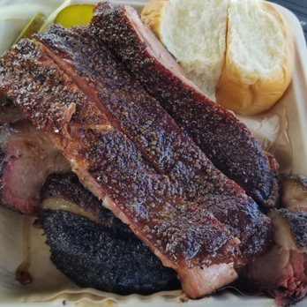 Sunset Texas Barbecue - 1/2 lb ribs, 1/2 lb brisket (to share) - Barbeque Near Me - Honolulu, Hawaii Sunset Texas Barbecue - 1/2 lb ribs, 1/2 lb brisket (to share) - Barbeque Near Me - Honolulu, Hawaii