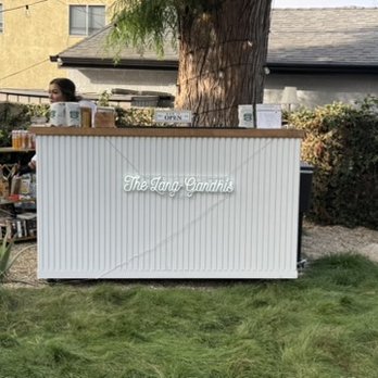 5 O’clock Sips - Bartenders Near Me
