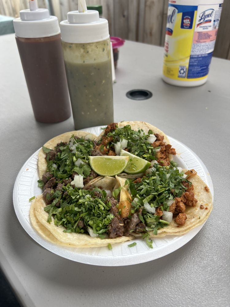 El Taconazo Taqueria