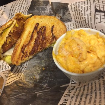 Tabletop - Cafes Near Me - Cleveland, Ohio Tabletop - Cafes Near Me - Cleveland, Ohio
