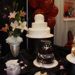 A La Carte Catering & Cakes