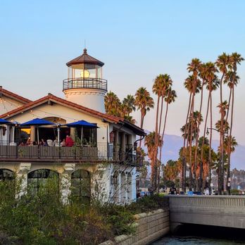 Bluewater Grill - Restaurant structure - Seafood Near Me - Santa Barbara, California Bluewater Grill - Restaurant structure - Seafood Near Me - Santa Barbara, California
