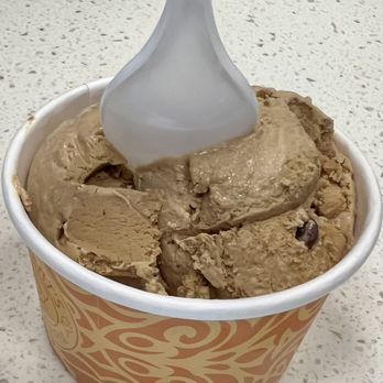 Rocky Mountain Chocolate Factory - Chocolatiers & Shops Near Me - Orange, California