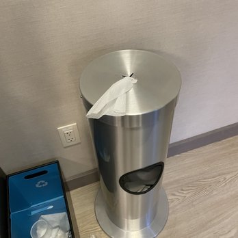 AC Hotel Seattle Bellevue/Downtown - Wet wipes - Hotels Near Me - Bellevue, Washington AC Hotel Seattle Bellevue/Downtown - Wet wipes - Hotels Near Me - Bellevue, Washington