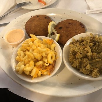 Pearl's Place - Salmon Croquet - Breakfast & Brunch Near Me - Chicago, Illinois Pearl's Place - Salmon Croquet - Breakfast & Brunch Near Me - Chicago, Illinois