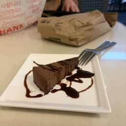 Free dessert! Chocolate mousse torte Free dessert! Chocolate mousse torte