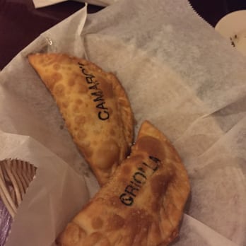 El Nandu Restaurant - Damn good empanadas - Latin American Near Me - Chicago, Illinois El Nandu Restaurant - Damn good empanadas - Latin American Near Me - Chicago, Illinois