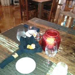 Rustic table setting with roll basket Rustic table setting with roll basket