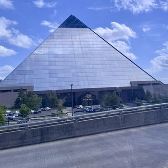 Bass Pro Shop - The amazing Bass Pro shop, hotel, look out and restaurants. - Guns & Ammo Near Me - Memphis, Tennessee