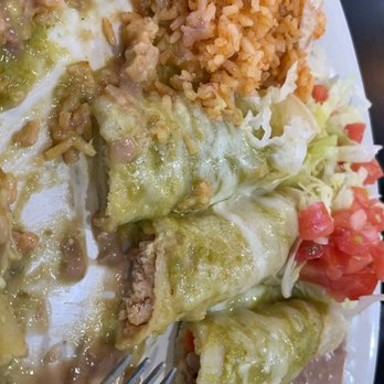 Margarita's Mexican Restaurant - One beef, one cheese, one chicken enchilada with verde sauce & rice & beans. - Mexican Near Me - Dallas, Texas Margarita's Mexican Restaurant - One beef, one cheese, one chicken enchilada with verde sauce & rice & beans. - Mexican Near Me - Dallas, Texas