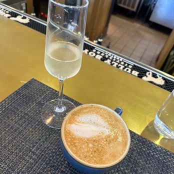 The Shipwright's Daughter - Pumpkin spice mimosa & golden latte - Seafood Near Me - Mystic, Connecticut The Shipwright's Daughter - Pumpkin spice mimosa & golden latte - Seafood Near Me - Mystic, Connecticut