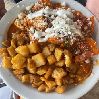 Fratelli Cafe - Chilaquiles -red - Coffee & Tea Near Me - Los Angeles, California Fratelli Cafe - Chilaquiles -red - Coffee & Tea Near Me - Los Angeles, California