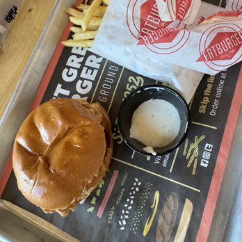 Round Table Pizza - Kid's Baby Fatburger Meal - Pizza Near Me - Bartonville, Texas Round Table Pizza - Kid's Baby Fatburger Meal - Pizza Near Me - Bartonville, Texas