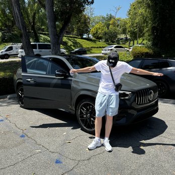 V2 - Car Dealers Near Me - Westlake Village, California V2 - Car Dealers Near Me - Westlake Village, California