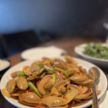 Spice 24 - Spicy Clams - Chinese Near Me - Edison, New Jersey Spice 24 - Spicy Clams - Chinese Near Me - Edison, New Jersey