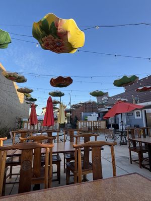 Chong Qing Noodles House by null