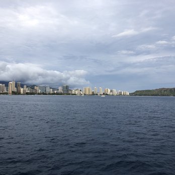 Makani Catamaran - Boating Near Me - Honolulu, Hawaii