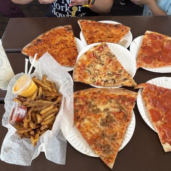 Bay Village Pizza - Lunch - Pizza Near Me - Beach Haven, New Jersey