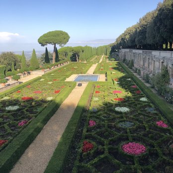 Castel Gandolfo - Landmarks & Historical Buildings Near Me