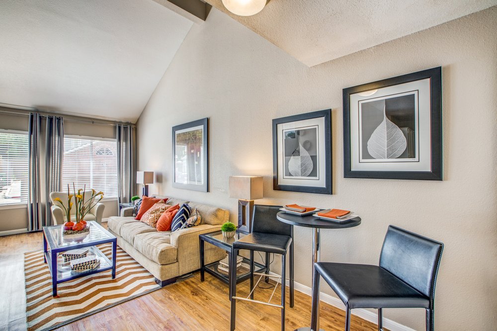 TRANQUILITY GROVE TOWNHOMES Updated September 2024 20 Photos 15455 Ella Blvd, Houston