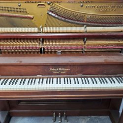 Di-Bros. Pianos