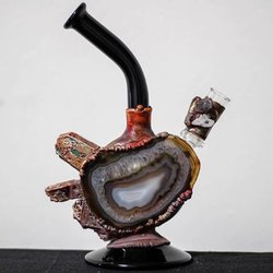 Burn Smoke Shop Outlit
