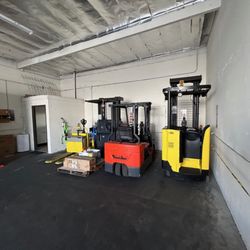 Forklift Training Solutions - Forklift Training Solutions- forklifts
