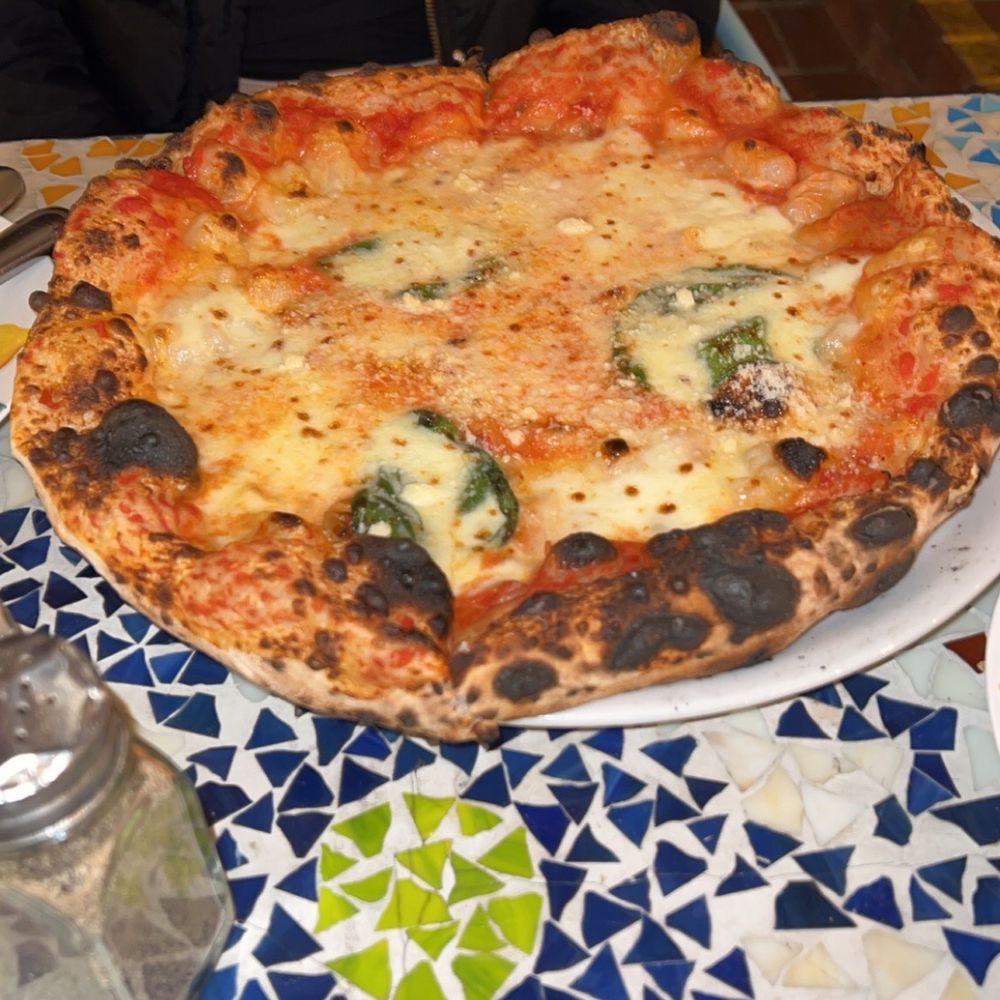 Locanda Ravello - Margherita Pizza - Italian Near Me - Danville, California Locanda Ravello - Margherita Pizza - Italian Near Me - Danville, California