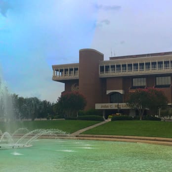 John C. Hitt Library - Beautiful area!! - Libraries Near Me - Orlando, Florida