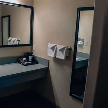 Best Western Plus Frontier Motel - Hotels Near Me - Lone Pine, California Best Western Plus Frontier Motel - Hotels Near Me - Lone Pine, California
