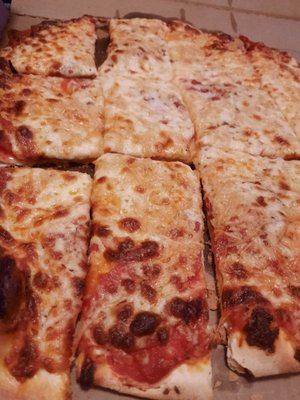 Big Fred's Pizza Garden & Lounge by null