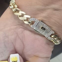 TmmT Jewelry & Pawn
