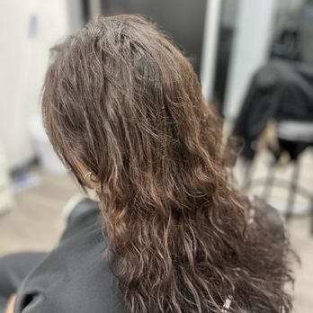 MelsBarbalon - Before the cut and color - Hair Stylists Near Me - Cleveland, Ohio MelsBarbalon - Before the cut and color - Hair Stylists Near Me - Cleveland, Ohio
