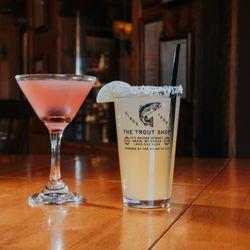 Hub Saloon - Carefully crafted specialty cocktails.