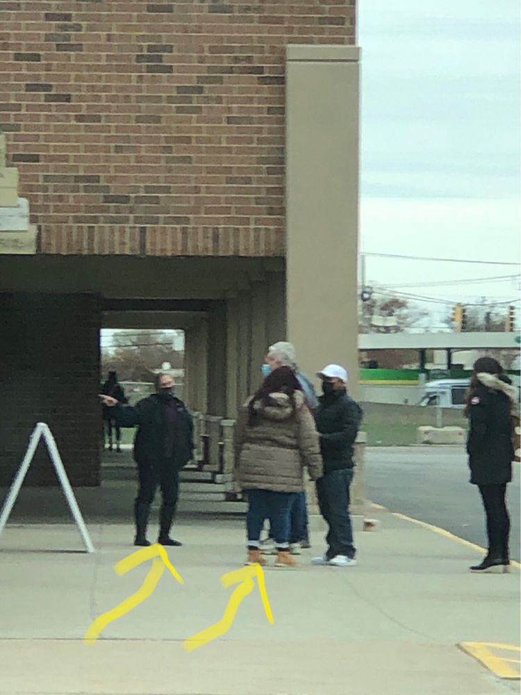 SECRETARY OF STATE FACILITY Updated September 2024 21 Reviews 428