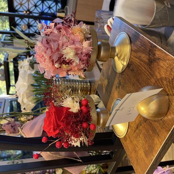 GIWA - The mini flower shop - Breakfast & Brunch Near Me - Santa Clara, California GIWA - The mini flower shop - Breakfast & Brunch Near Me - Santa Clara, California
