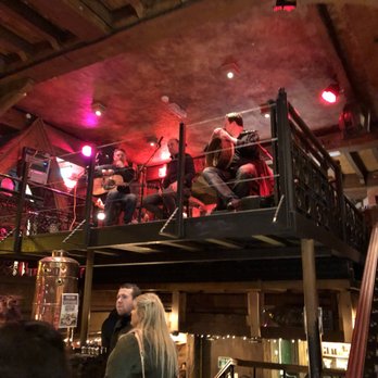 Quays Bar - Pubs Near Me - Galway, G Quays Bar - Pubs Near Me - Galway, G