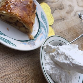 Peter Luger - Apple Strudel - Steakhouses Near Me - Brooklyn, New York Peter Luger - Apple Strudel - Steakhouses Near Me - Brooklyn, New York