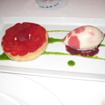 Spruce - Strawberry tart & creme fraiche sorbet - American Near Me - San Francisco, California Spruce - Strawberry tart & creme fraiche sorbet - American Near Me - San Francisco, California