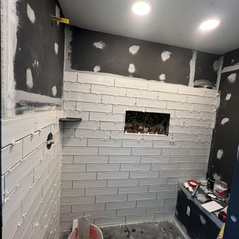B. J. Shank Construction - Walk in shower - General Contractors Near Me - Boise, Idaho B. J. Shank Construction - Walk in shower - General Contractors Near Me - Boise, Idaho